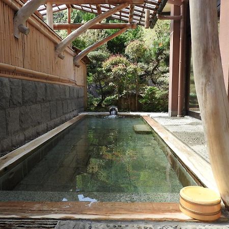 ホテル Kouraku 三朝町 エクステリア 写真