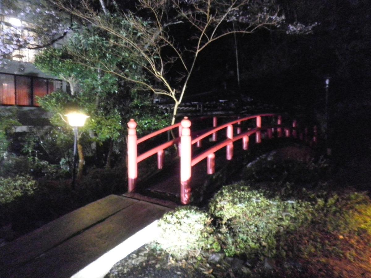 ホテル Kouraku 三朝町 エクステリア 写真