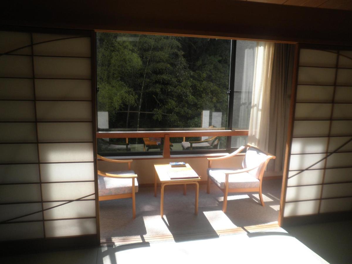 ホテル Kouraku 三朝町 エクステリア 写真