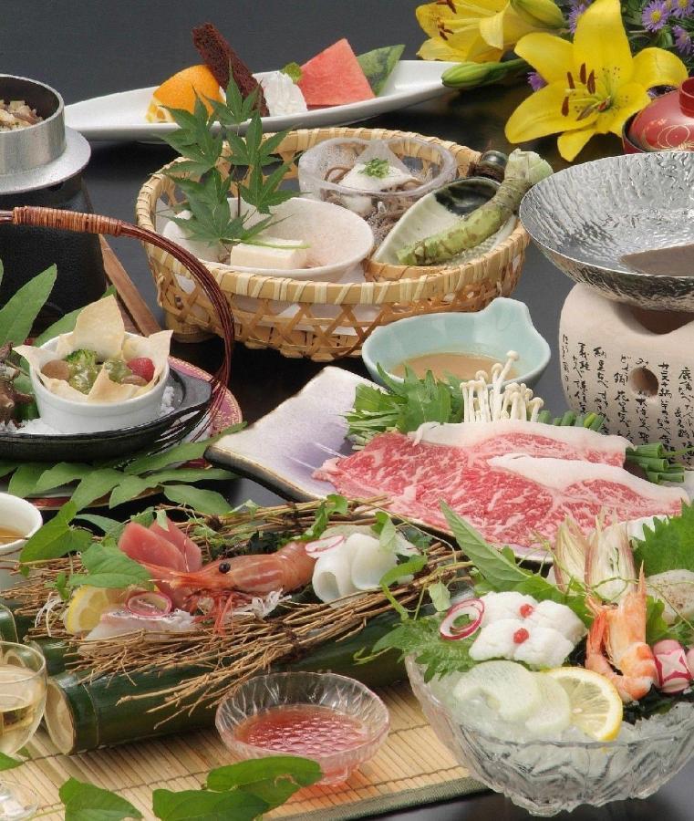 ホテル Kouraku 三朝町 エクステリア 写真