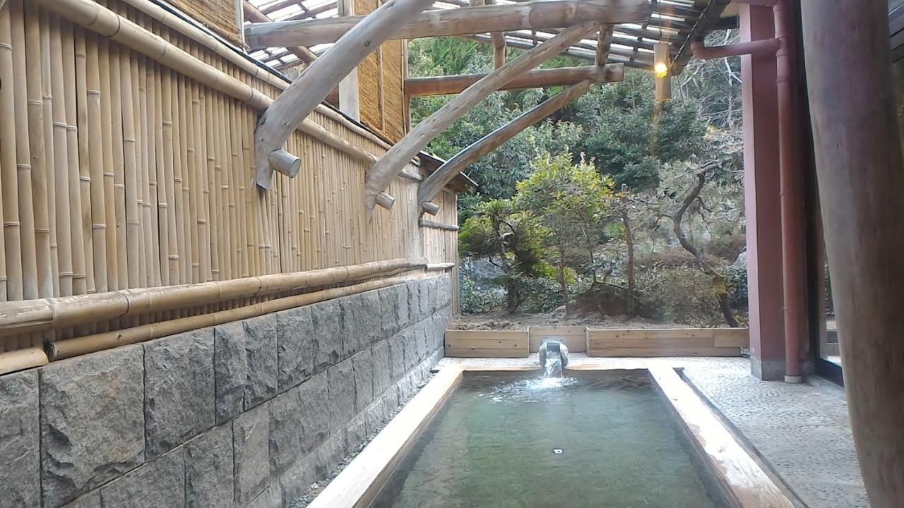 ホテル Kouraku 三朝町 エクステリア 写真